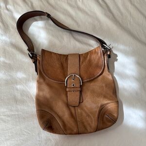 Vintage leather Coach purse in tan/brown/cognac/camel color